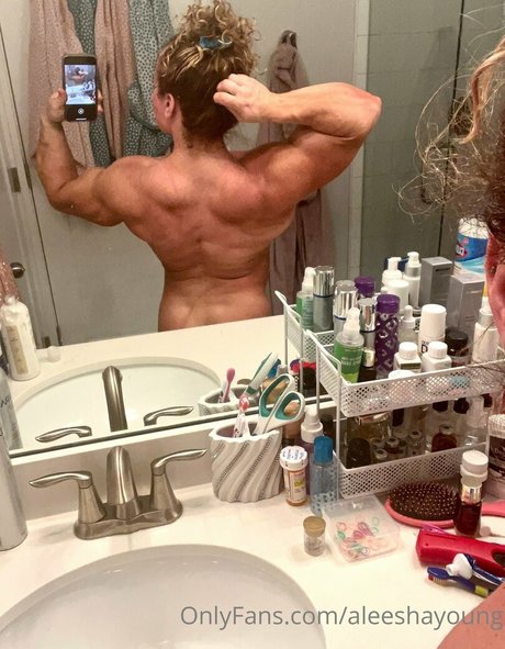 aleeshayoung onlyfans de