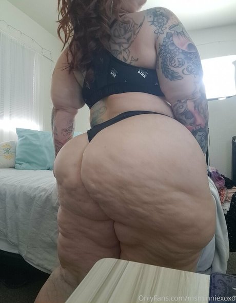 msminniexoxo nude onlyfans leaks