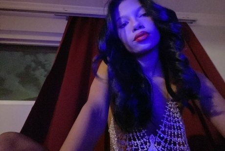 Eden Jabari onlyfans leak ass