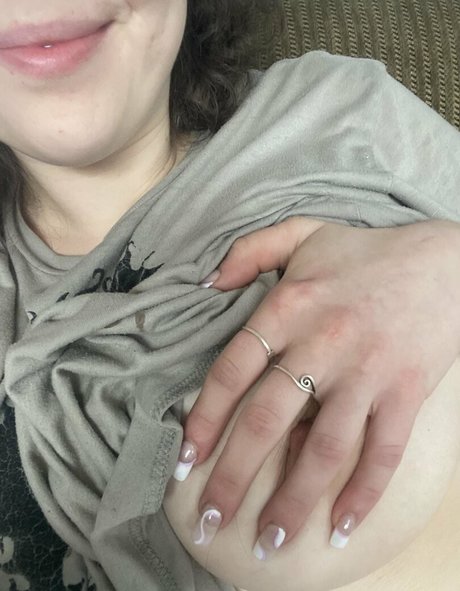 ally foryou naked onlyfans