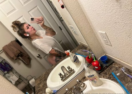 tattedprincess1998 onlyfans nide
