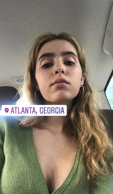 Clairo only fans nude leaks