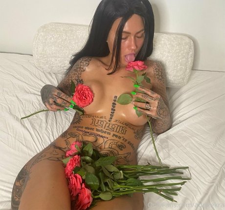 adultekra onlyfans naked