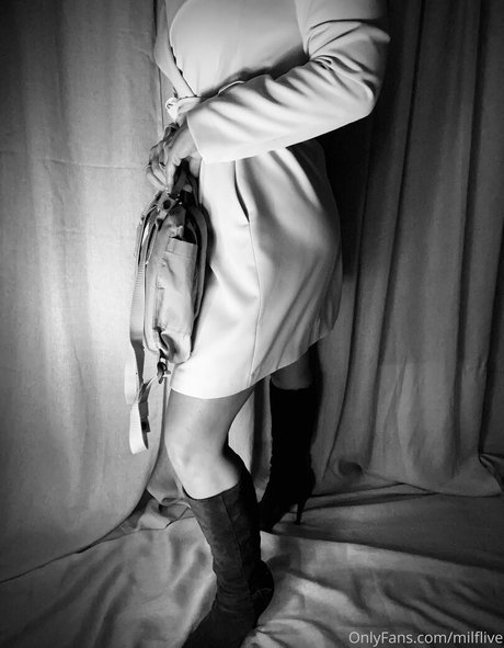 housewifeofnorway fans only