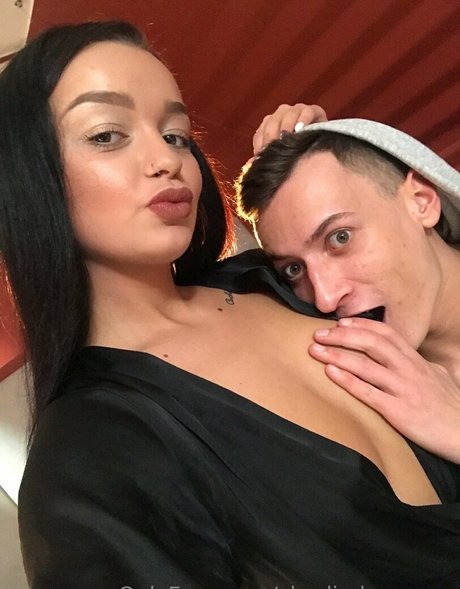 charliedeanporn onlyfans exposed