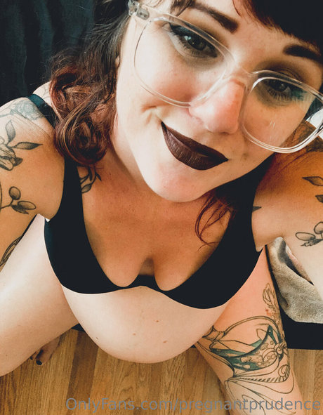 pregnantprudence onlyfans nudes