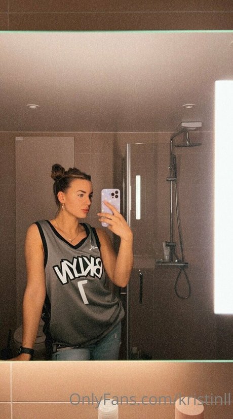 kristinll onlyfans posts