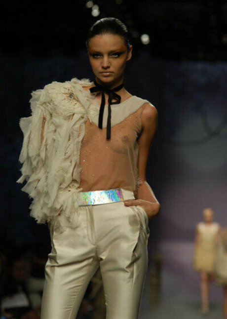 Miranda Kerr is on onlyfans