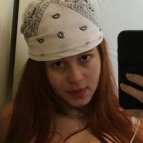 Nayra Kallinne onlyfans topless