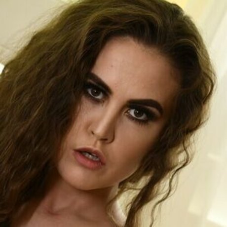 Abby Bakunas porn onlyfans