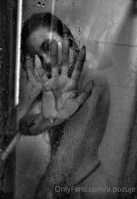 a pozuje new onlyfans leak