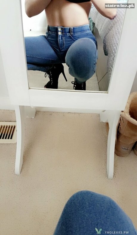 Toni Paras sex onlyfans