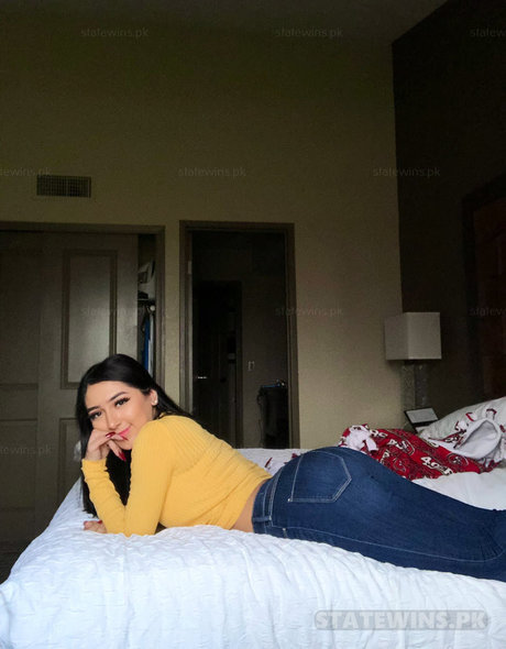 Mariah Castellanos onlyfans leaked tits