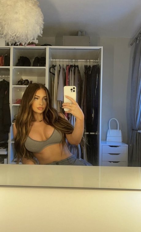 Kiera Lucy on onlyfans