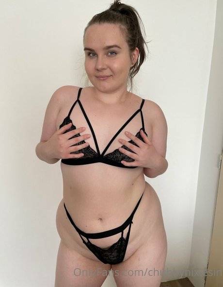 chubbynixiesin leaked onlyfans nude