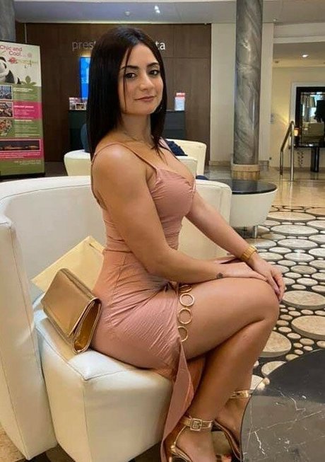 Maltese Girls onlyfans nudes