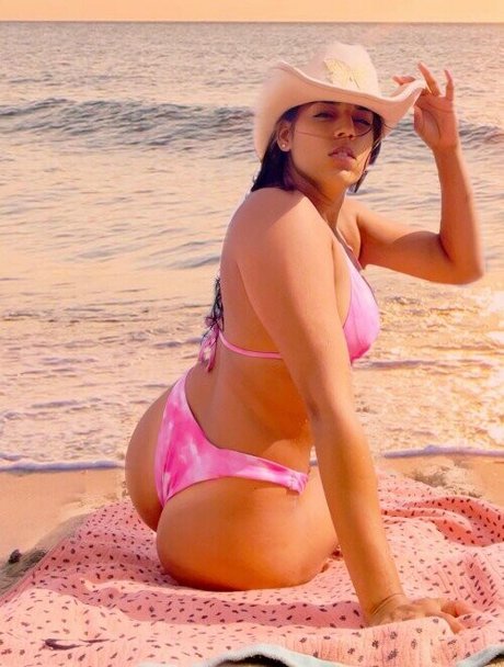 Kim Congdon is on onlyfans