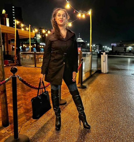 Natassia Crystal only fans