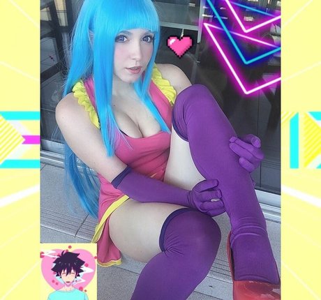 lady pizza hug only fans pictures