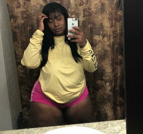 Therealbeauty rogers onlyfans leaked photos