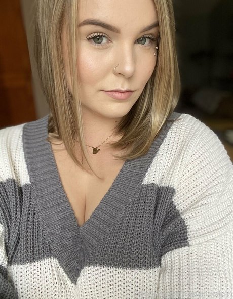 nipslipnovalynn onlyfans pics leaked