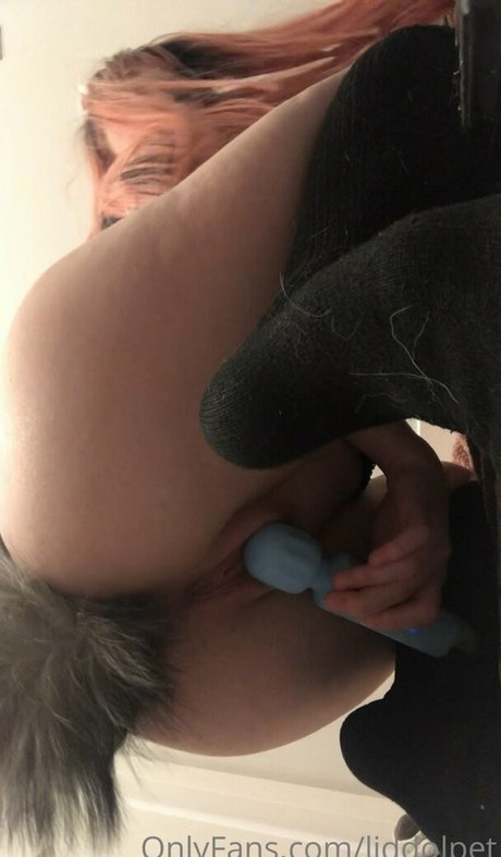 Little Pet onlyfans posts