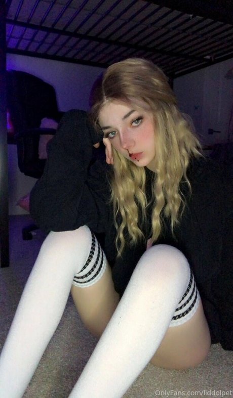 Little Pet on onlyfans