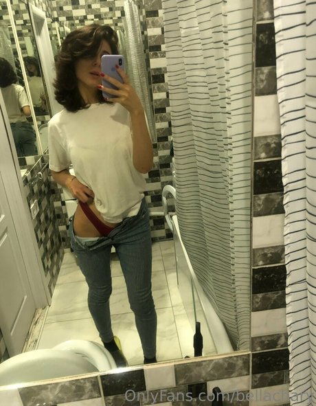 bellachary onlyfans leaks.