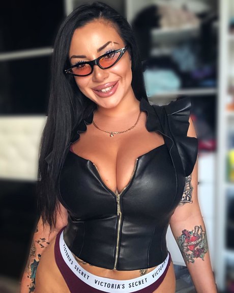 Kristina Karieva onlyfans leak free