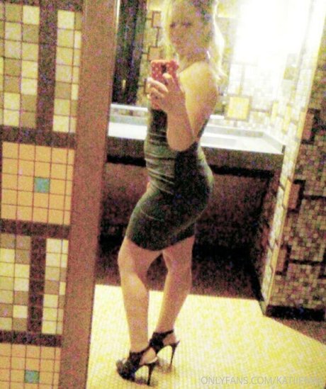 katiiemae onlyfans lesk