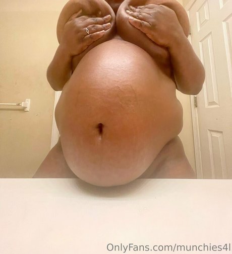 izzyeats naked onlyfans leaks