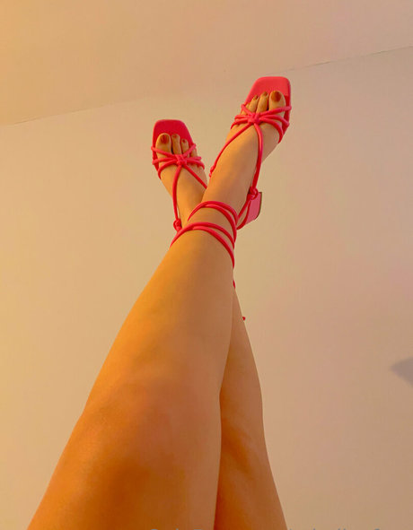 athelinafree onlyfans leaked