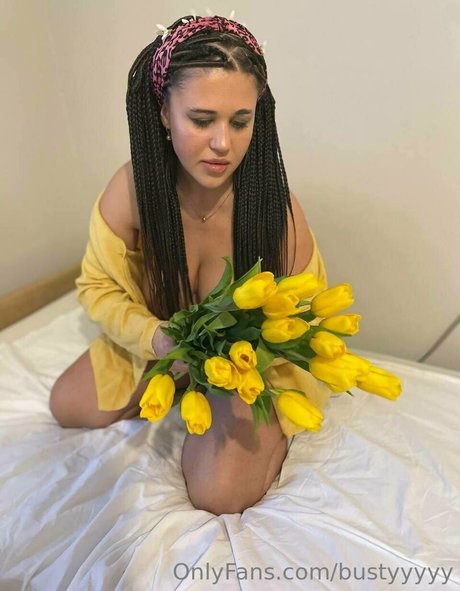 bustyyyyy onlyfans leak