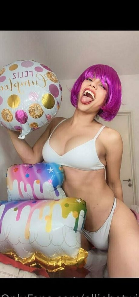 elliehotwife onlyfans leaked photos