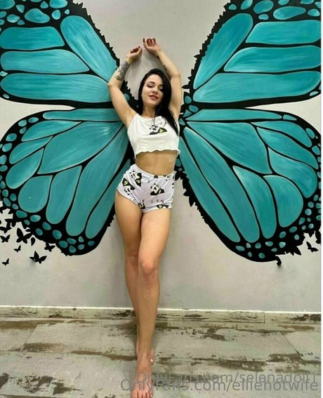 elliehotwife onlyfans leaked dirtyship