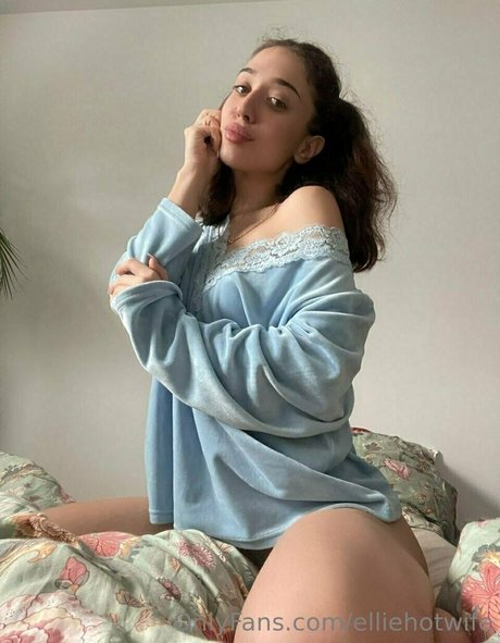 elliehotwife only fans leaked porn