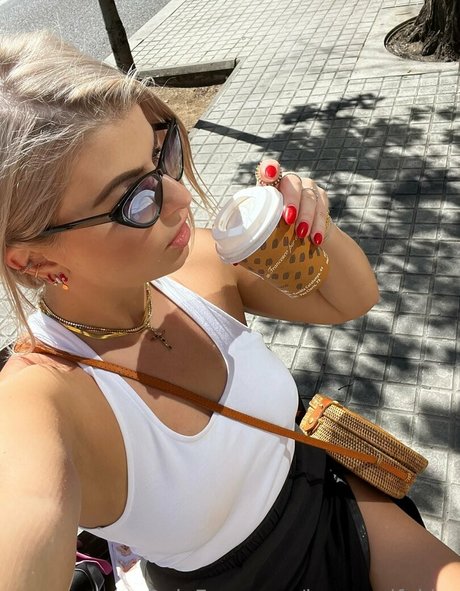 housewifekim free onlyfans