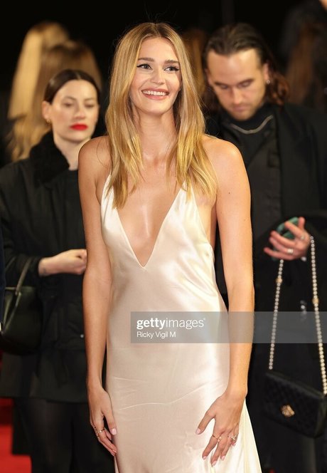 Noel Capri Berry onlyfans sex