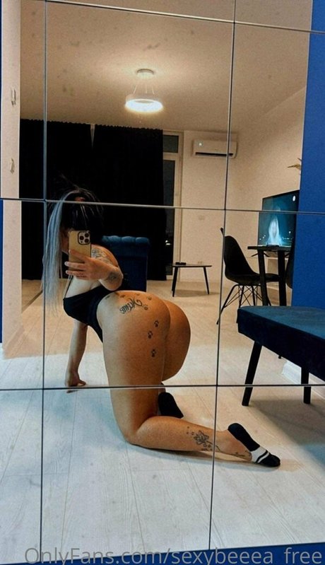 sexybeeea free onlyfans creator