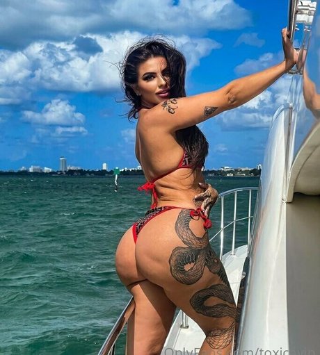 toxicavip only fans pics