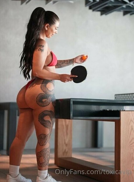 toxicavip onlyfans model