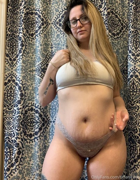 tiffanirose Profile pic