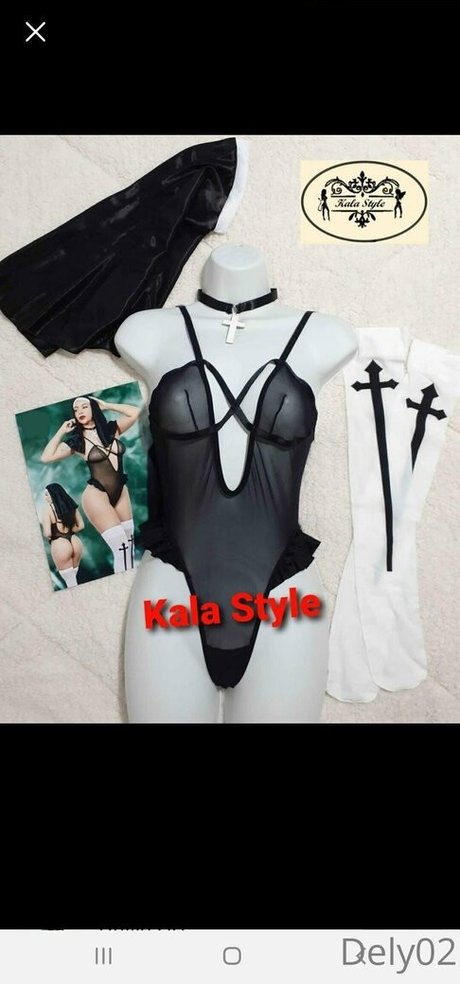 dulce bebe 10 nude on onlyfans