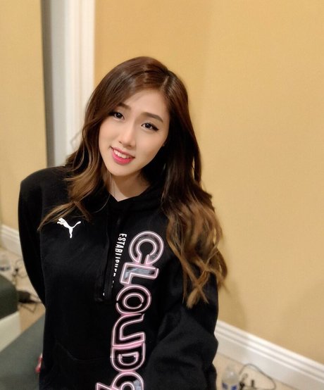 Yougelly porn onlyfans leaks