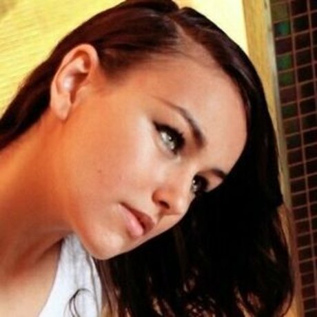 lia sierra onlyfans leaked tits