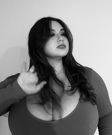 Sara M onlyfans exposed