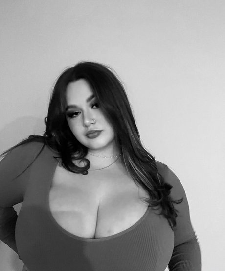 Sara M free onlyfans