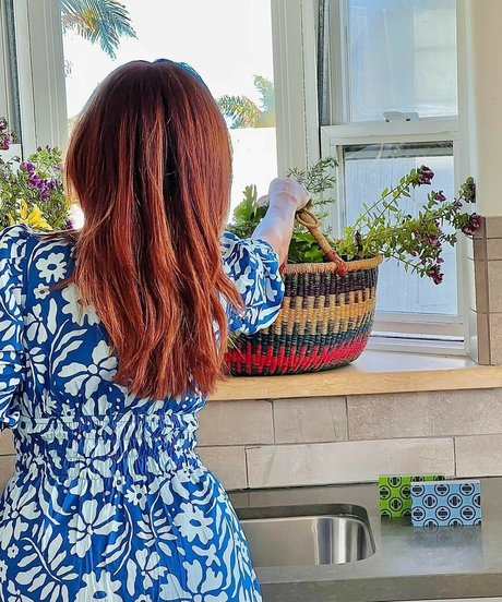 Eva Mendes onlyfans leak free