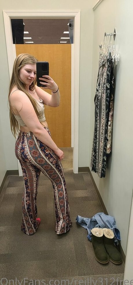 reilly312free onlyfans model photo