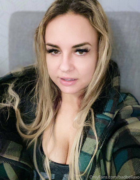 badbellaxo onlyfans naked leaks